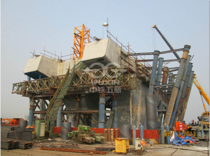 Formwork for main pier of Nanchang Chaoyang Bridge, Shanghai Urban Construction Co.